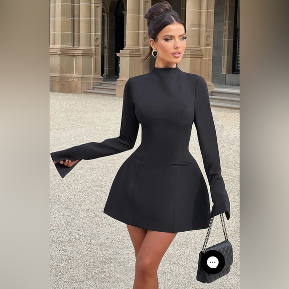 babyboo Dresses & Skirts - Babyboo Women's Large Kelly Mini Dress Black Long Sleeve Open Back Hourglass Sha